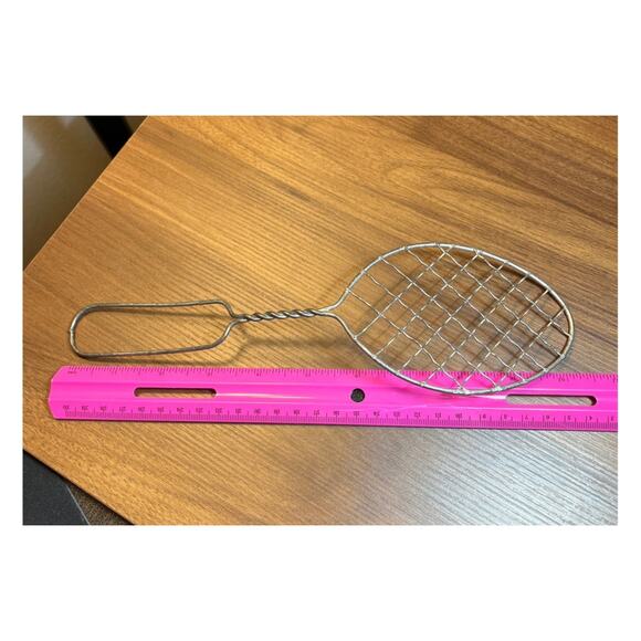 Vintage Wire Potato Masher Rustic Farmhouse Kitchen Utensil Mid Century Decor - Picture 3 of 3